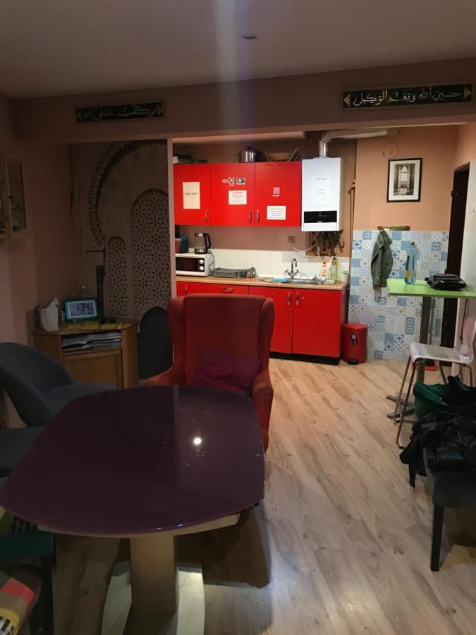 פראג Backpacker Hostel מראה חיצוני תמונה